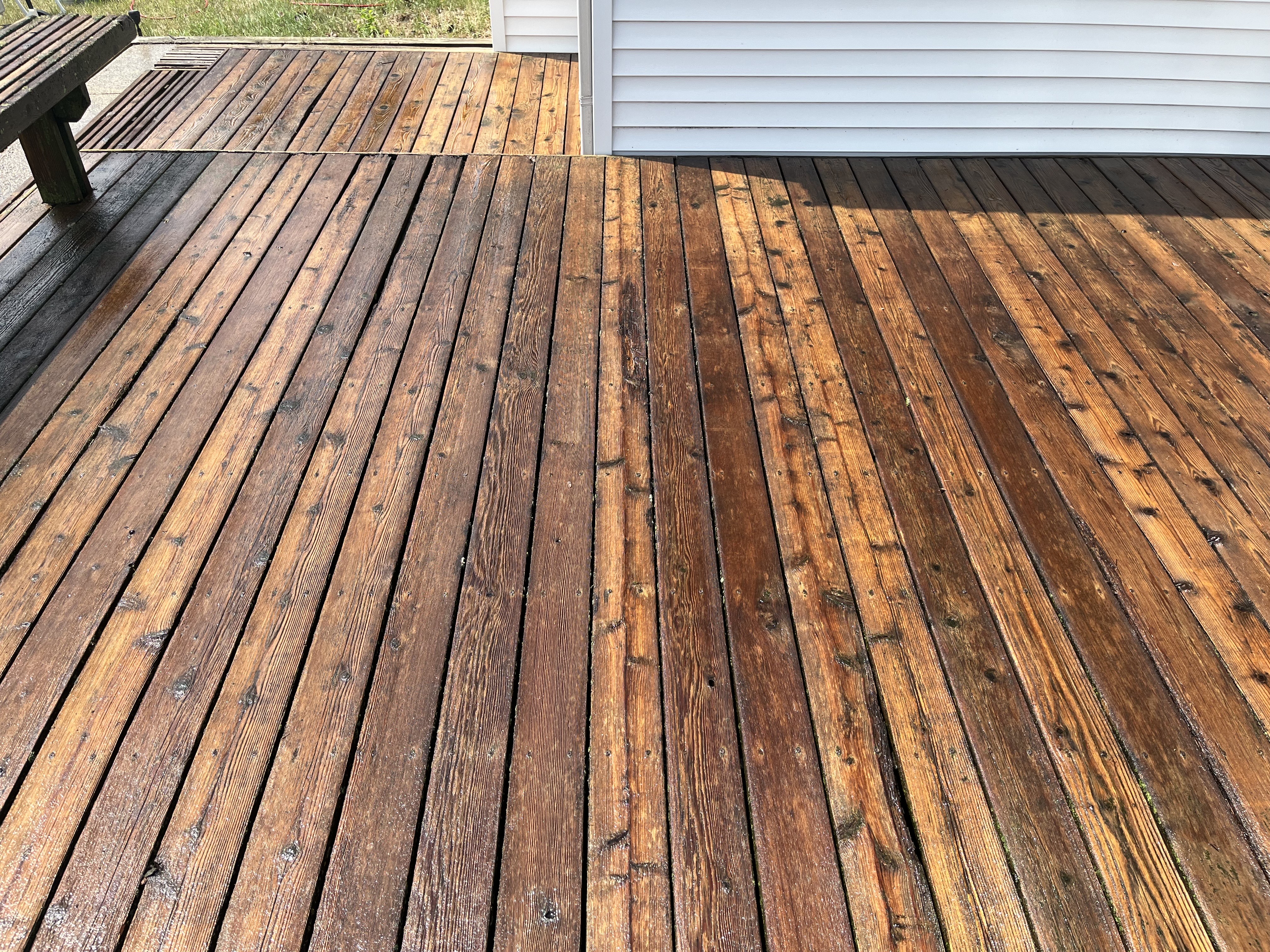 Deck after cleaning